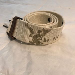American Eagle men’s belt